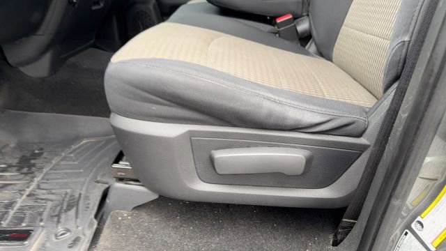 Used 2012 RAM 2500 SLT image 10