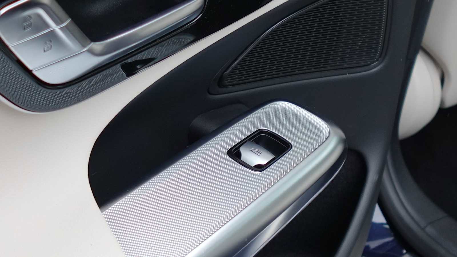 Certified 2026 Mercedes-Benz E 350 4MATIC Sedan image 39