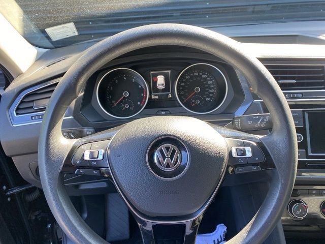 Used 2018 Volkswagen Tiguan S w/ Front Fog Lights Package FWD image 13