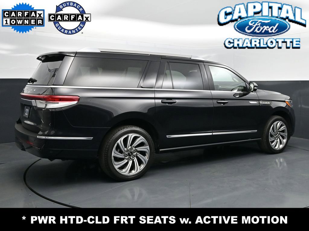 Used 2022 Lincoln Navigator L Reserve image 7