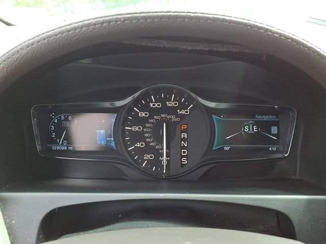 Used 2015 Lincoln MKX AWD w/ Equipment Group 102A image 16