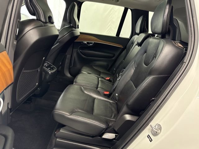 Used 2022 Volvo XC90 T6 Momentum w/ Advanced Package image 24