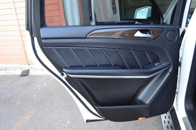 Used 2014 Mercedes-Benz GL 450 GL 450 4MATIC AWD 4dr SUV image 63