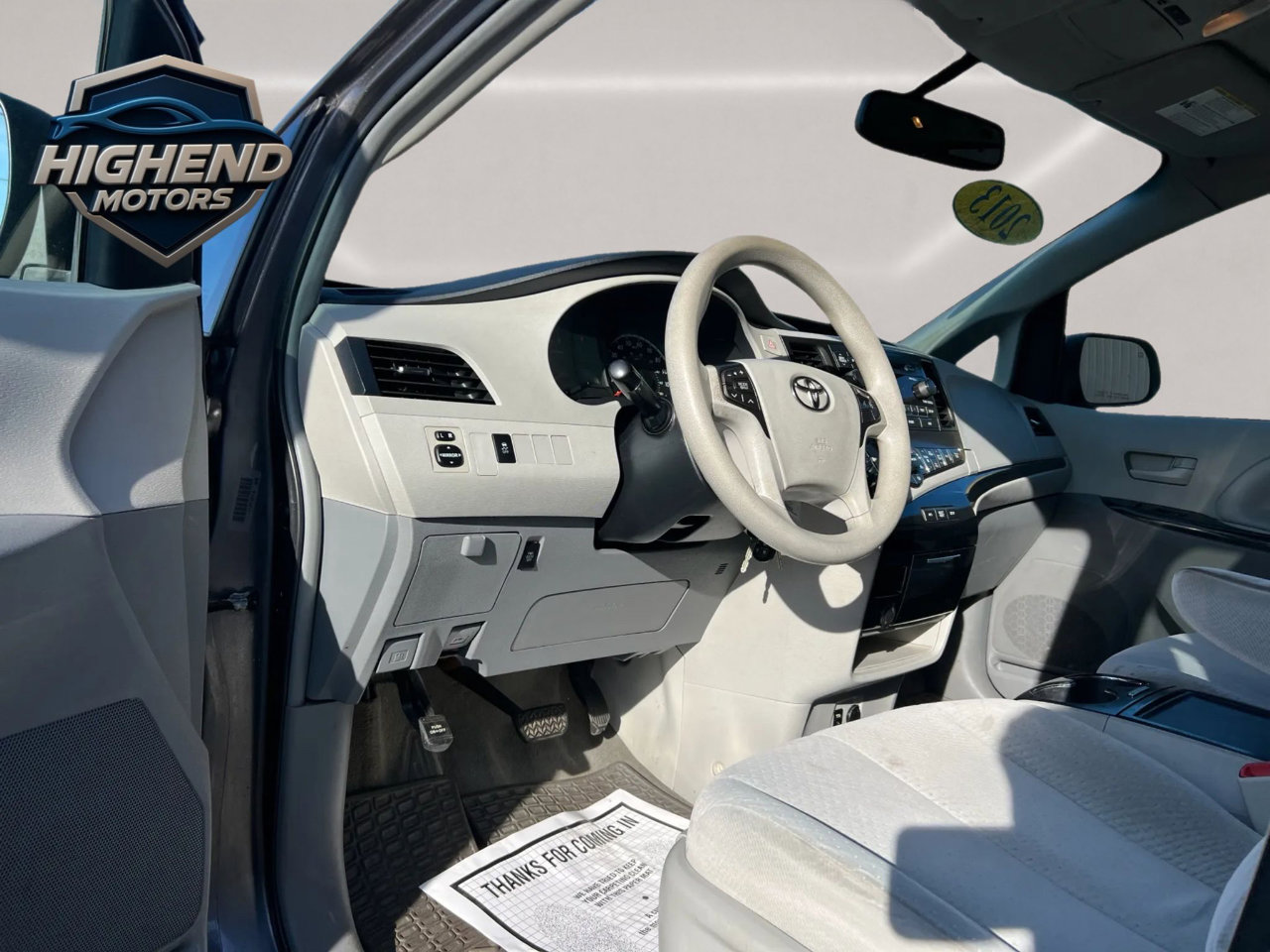 Used 2013 Toyota Sienna LE image 13