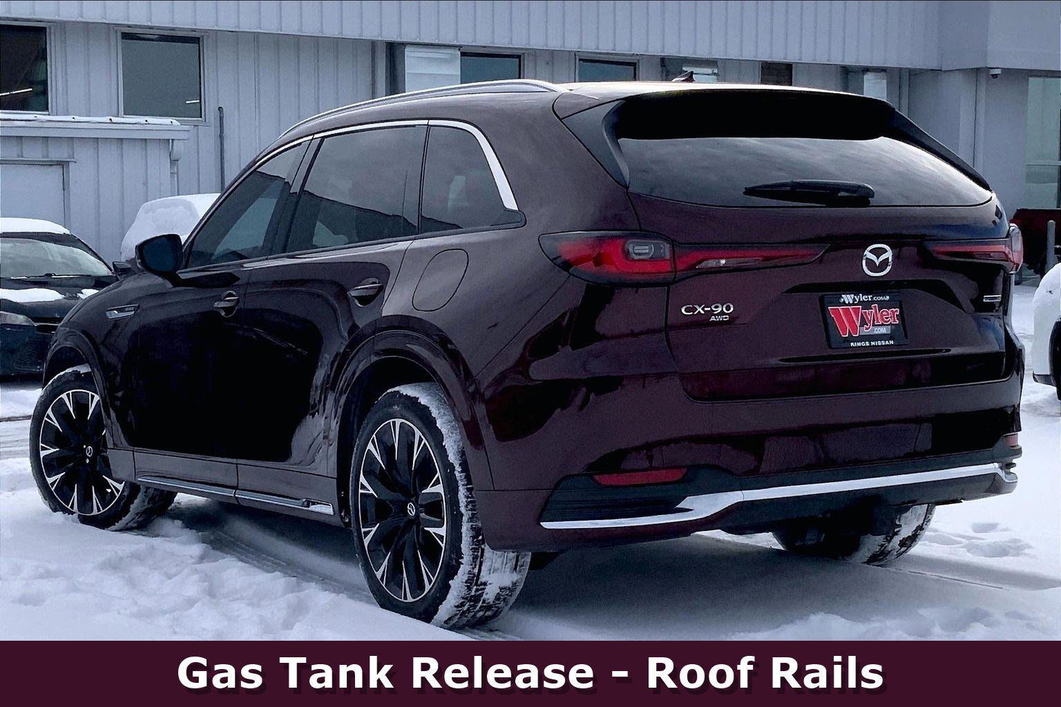 Used 2024 MAZDA CX-90 3.3 Turbo S w/ Premium Package image 11