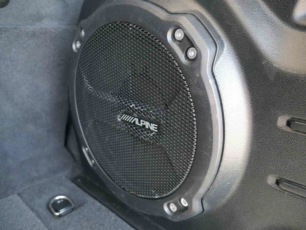Used 2021 Jeep Wrangler Unlimited Rubicon AWD/4WD image 10