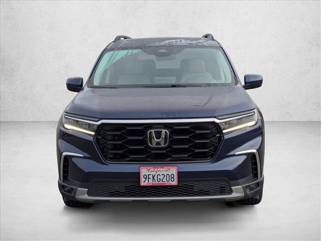 Used 2023 Honda Pilot Touring image 2