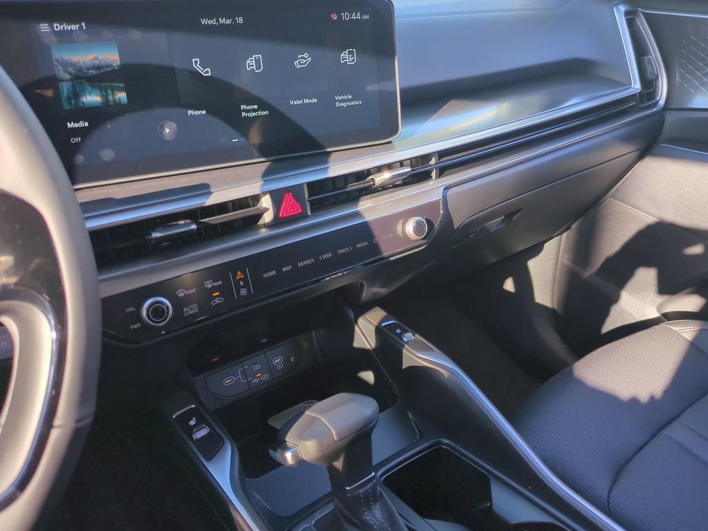 New 2026 Kia Sorento S w/ S Panoramic Sunroof Package FWD image 13