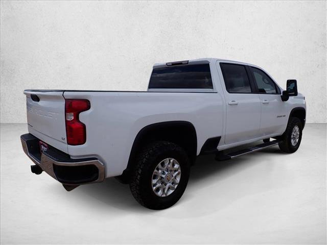 Used 2023 Chevrolet Silverado 2500 LT w/ Convenience Package AWD/4WD image 4