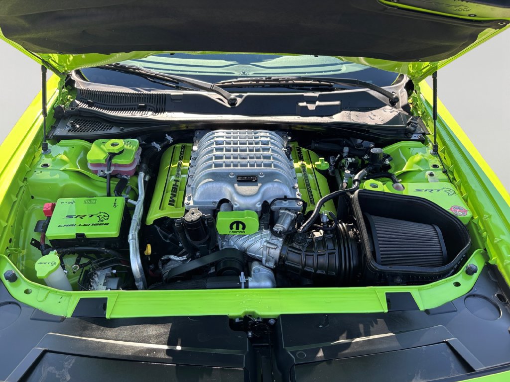 Used 2019 Dodge Challenger SRT Hellcat Redeye RWD image 9
