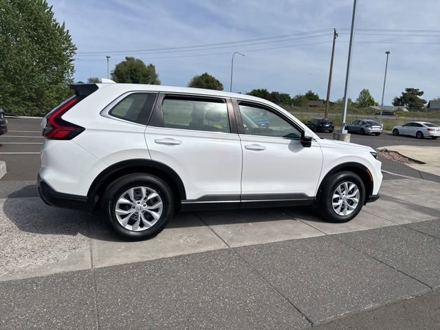 Used 2023 Honda CR-V LX image 5