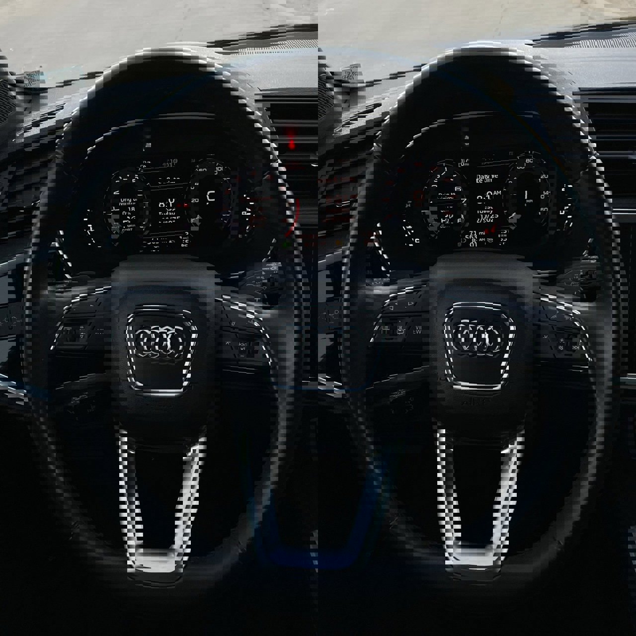 Used 2023 Audi Q3 2.0T Premium image 12