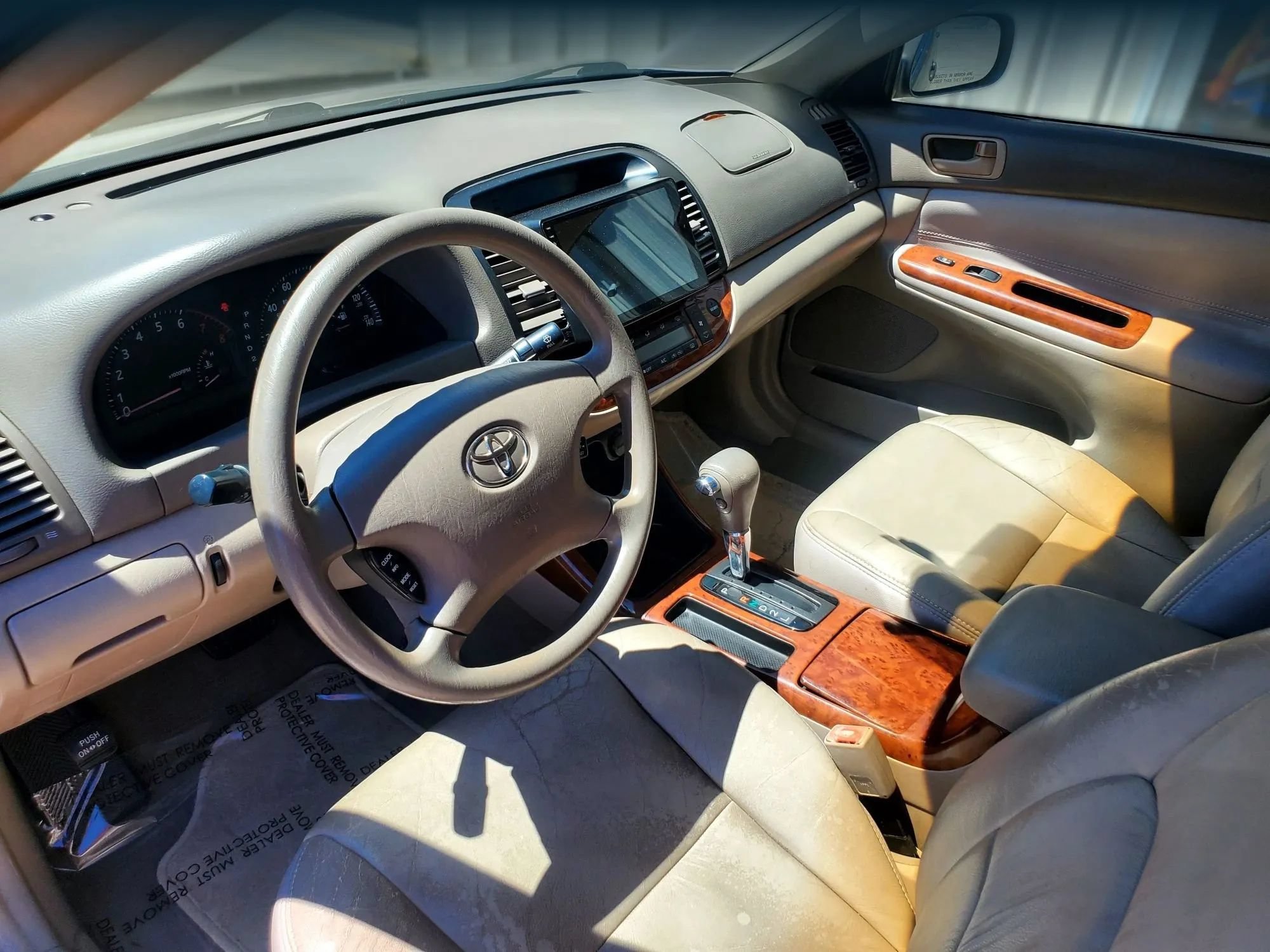 Used 2003 Toyota Camry XLE FWD image 32