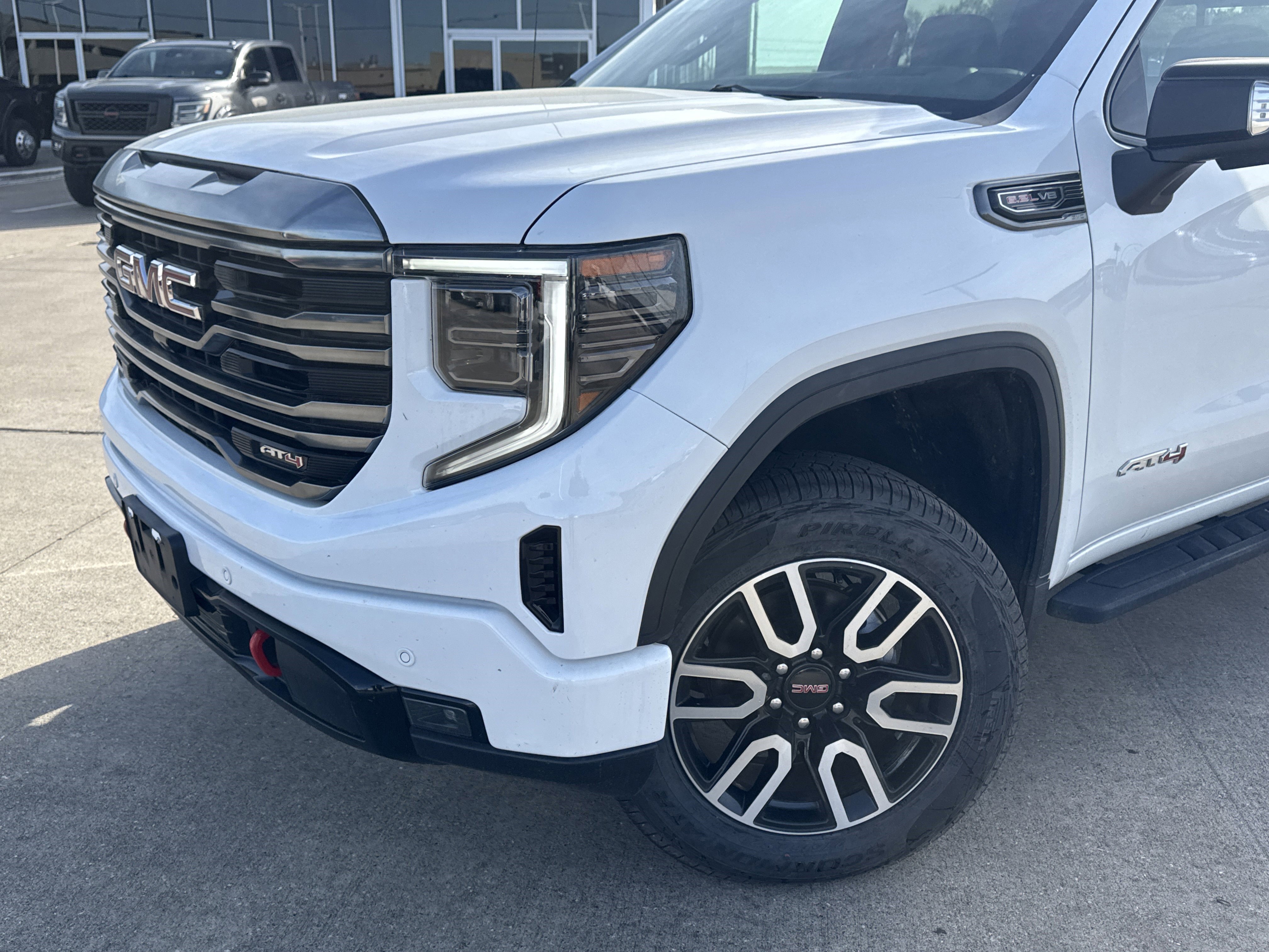 Used 2024 GMC Sierra 1500 AT4 w/ Technology Package image 2