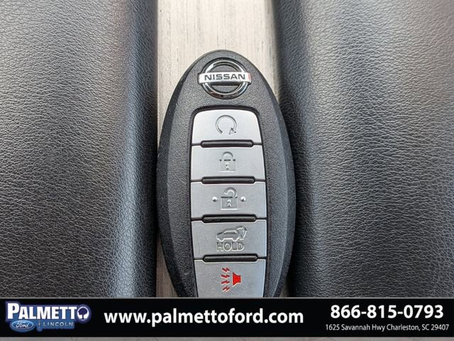 Used 2017 Nissan Murano Platinum w/ Platinum Technology Package image 32