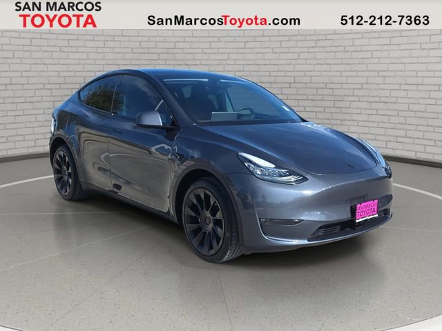 Used 2023 Tesla Model Y Long Range image 3
