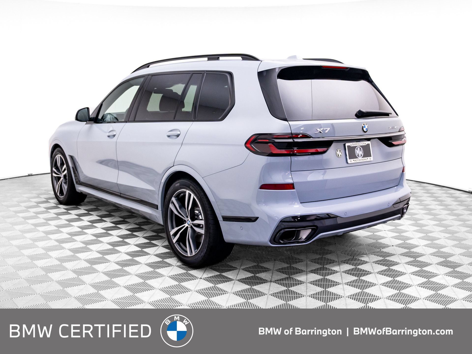 Certified 2026 BMW X7 xDrive40i w/ Executive Package AWD/4WD image 3