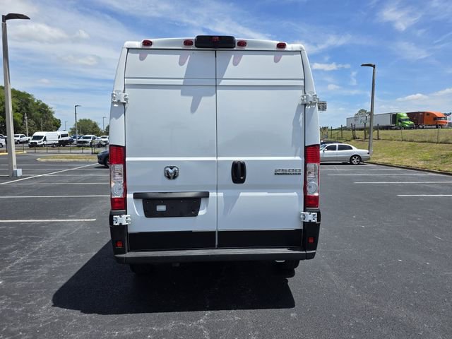 Used 2025 RAM ProMaster 2500 w/ Convenience Group image 6