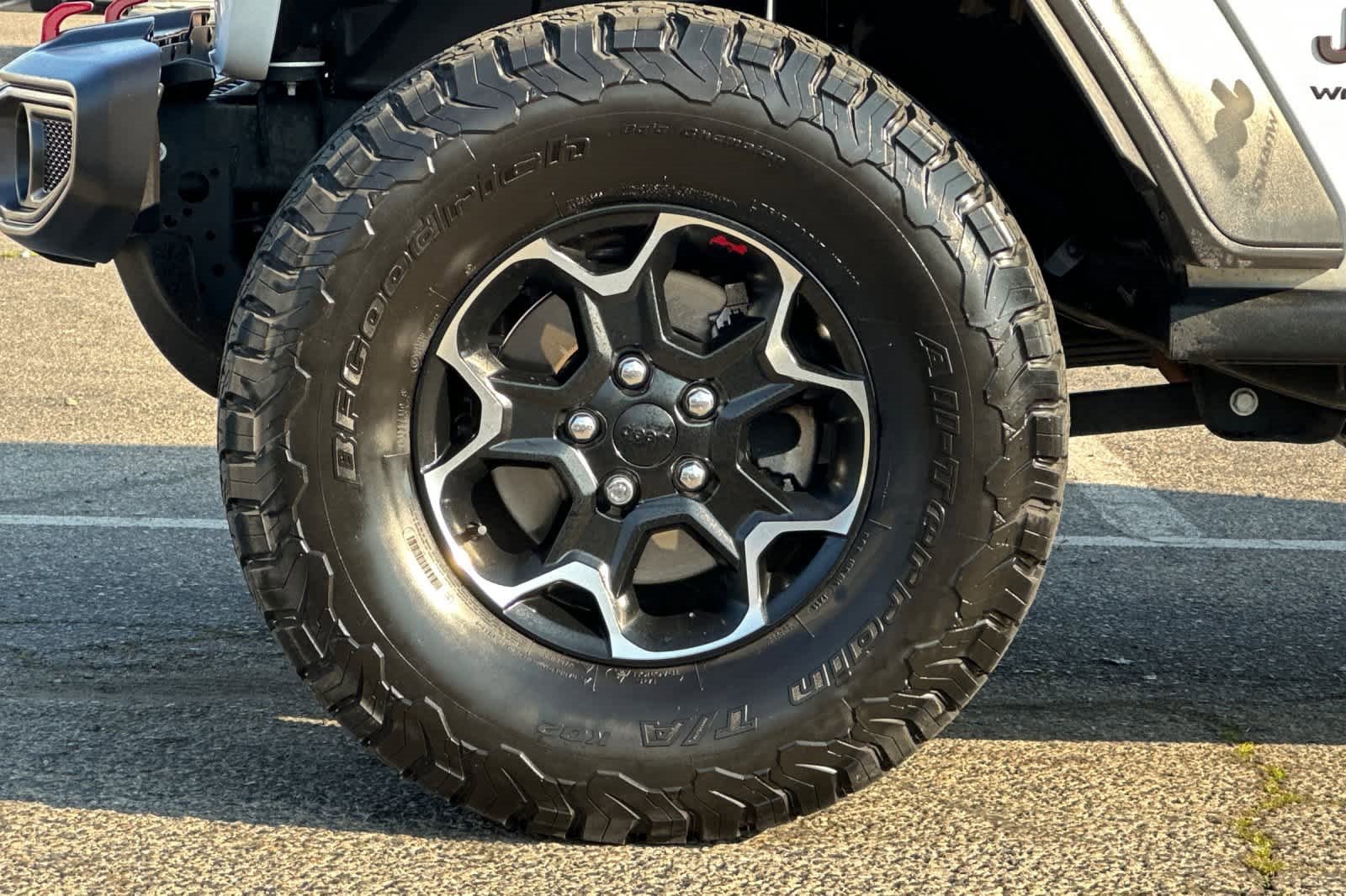 Used 2023 Jeep Wrangler Unlimited Rubicon image 27