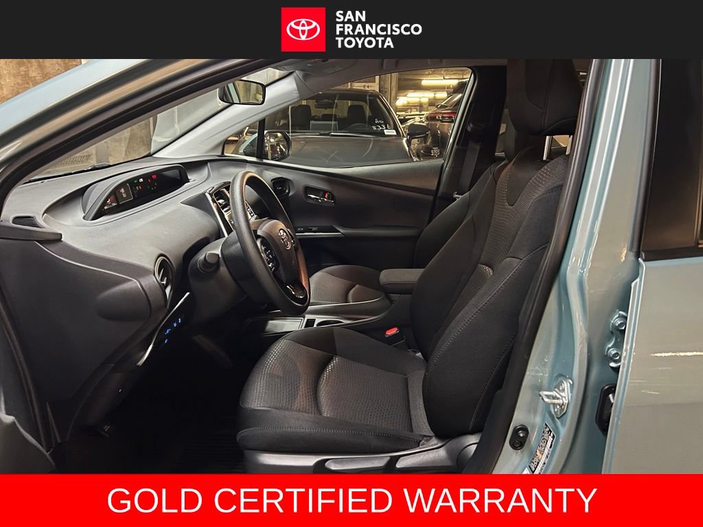 Certified 2022 Toyota Prius LE FWD image 9