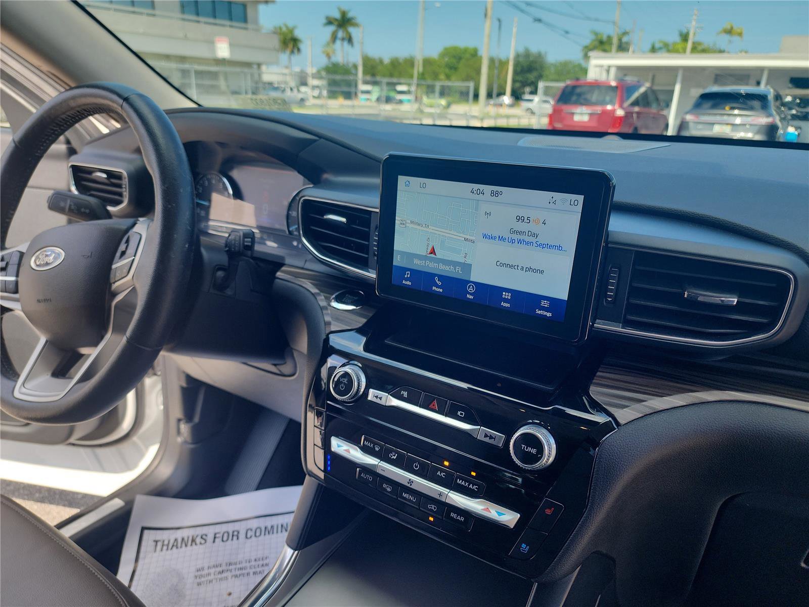Certified 2022 Ford Explorer Limited RWD image 25
