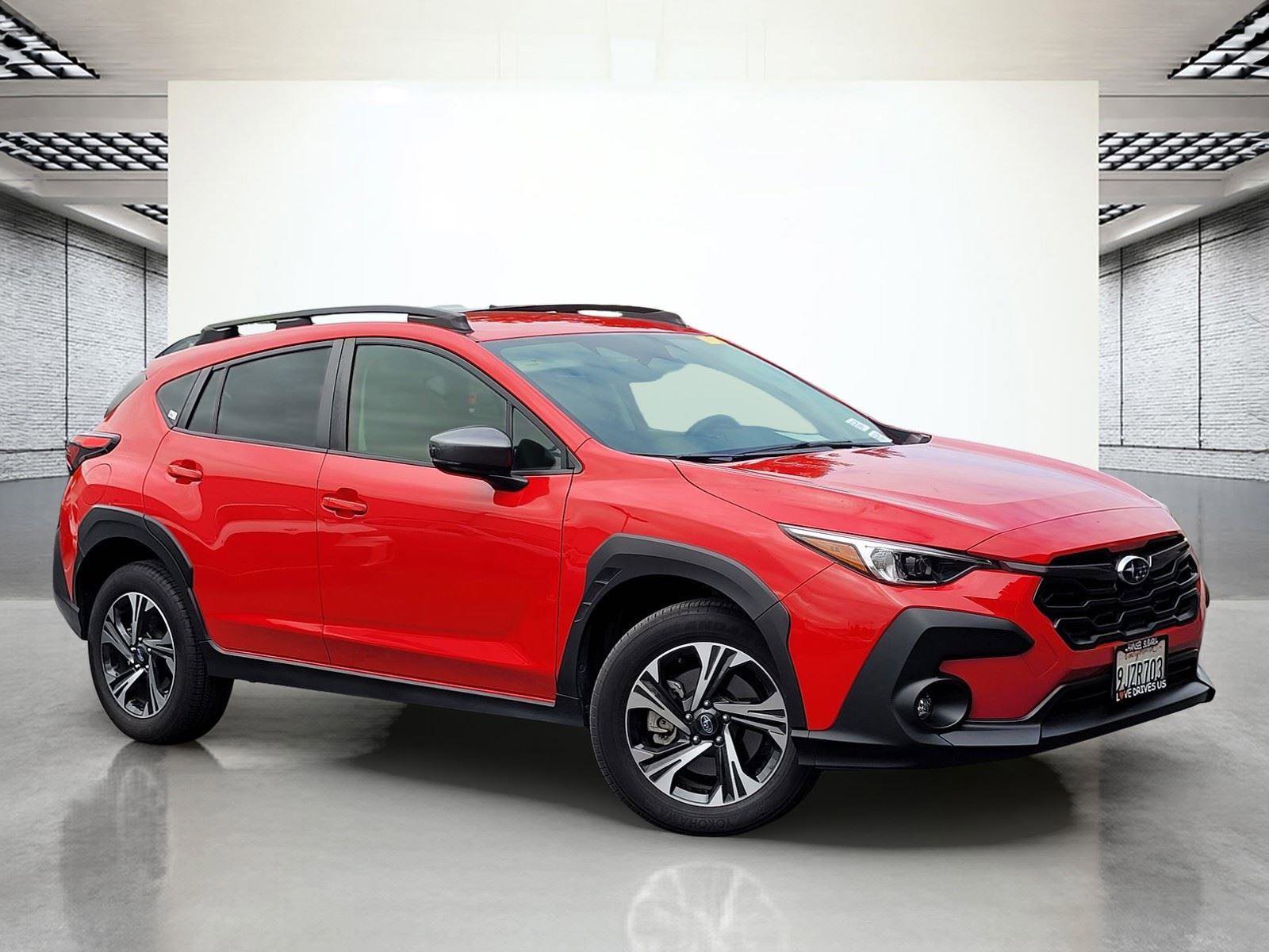 Used 2024 Subaru Crosstrek 2.0i Premium AWD/4WD image 2