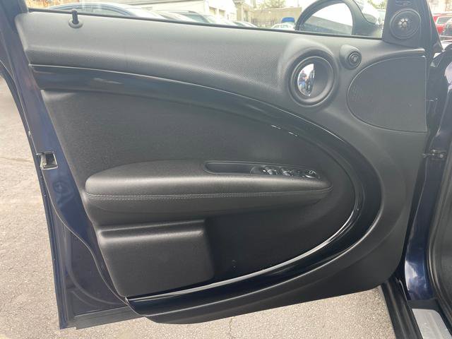 Used 2014 MINI Cooper Countryman w/ Premium Package image 9