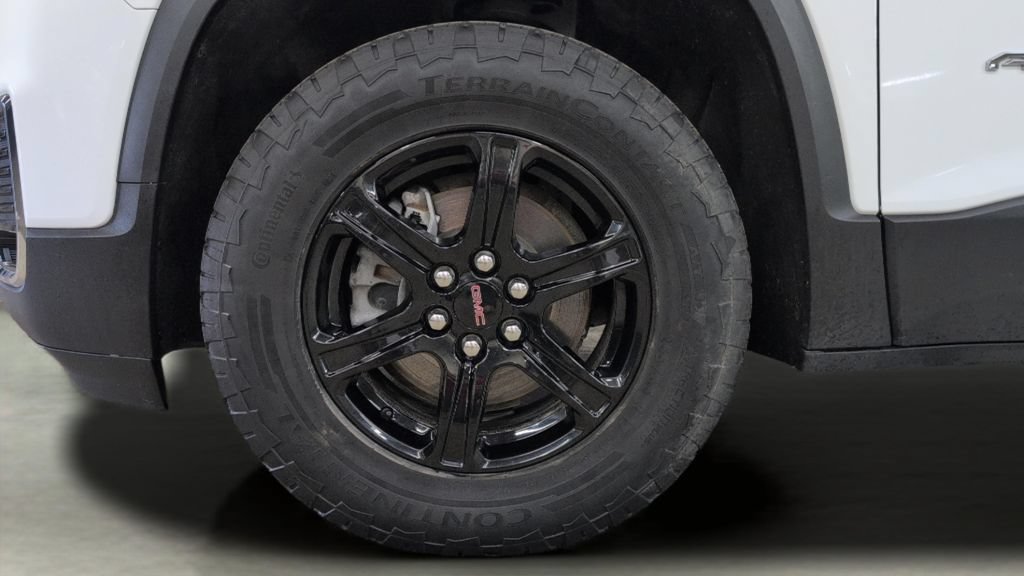 Used 2023 GMC Acadia AT4 w/ GMC Pro Grade Package AWD/4WD image 32