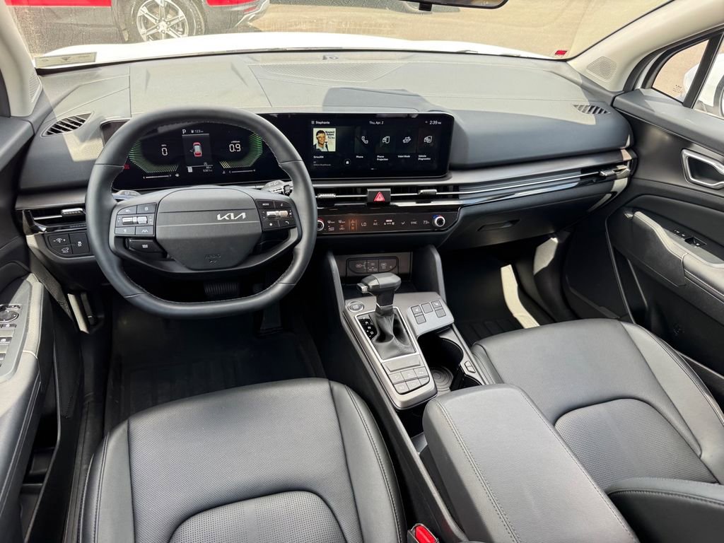 Used 2026 Kia Sportage EX image 11