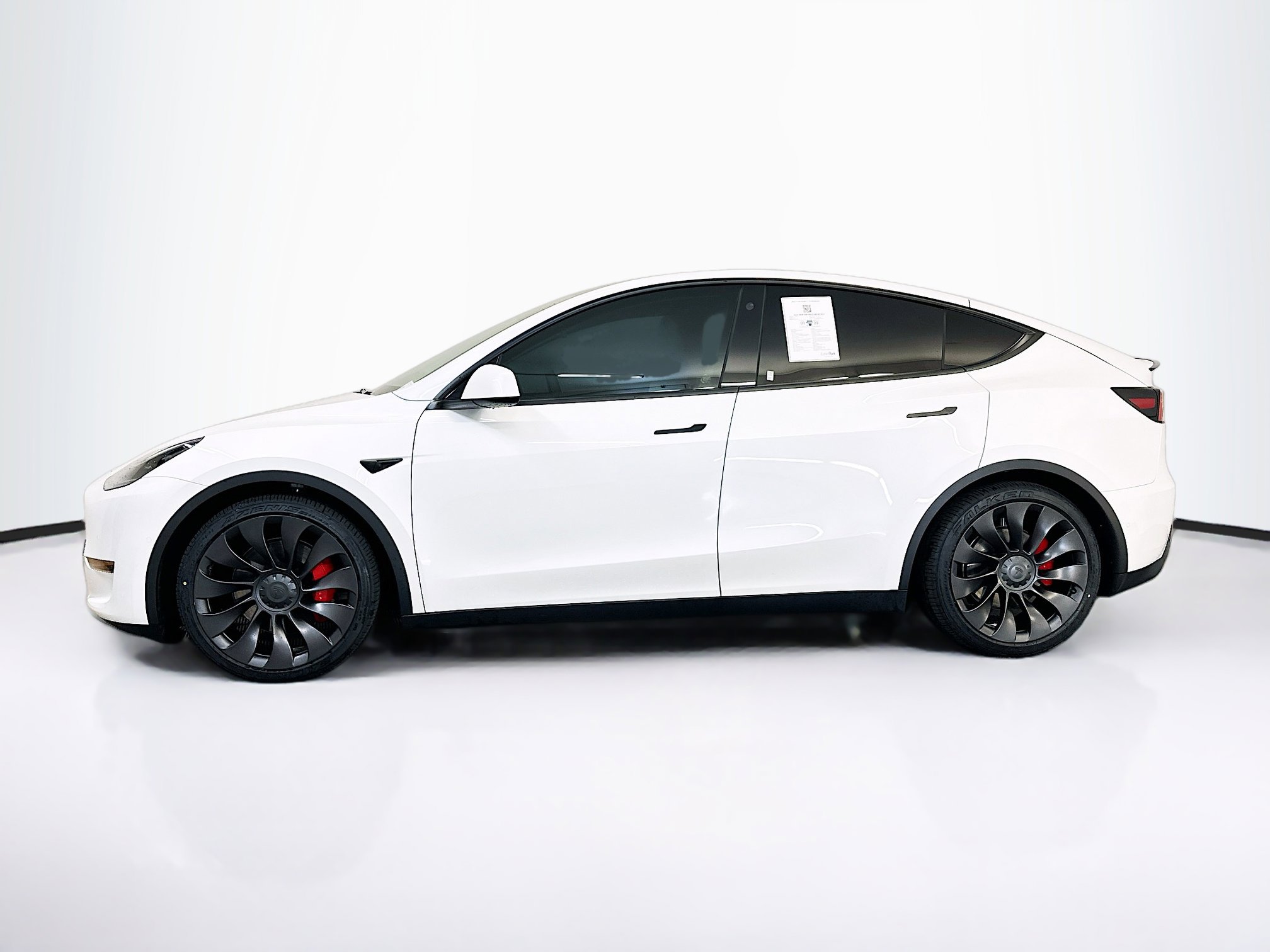 Used 2022 Tesla Model Y Performance AWD/4WD image 4