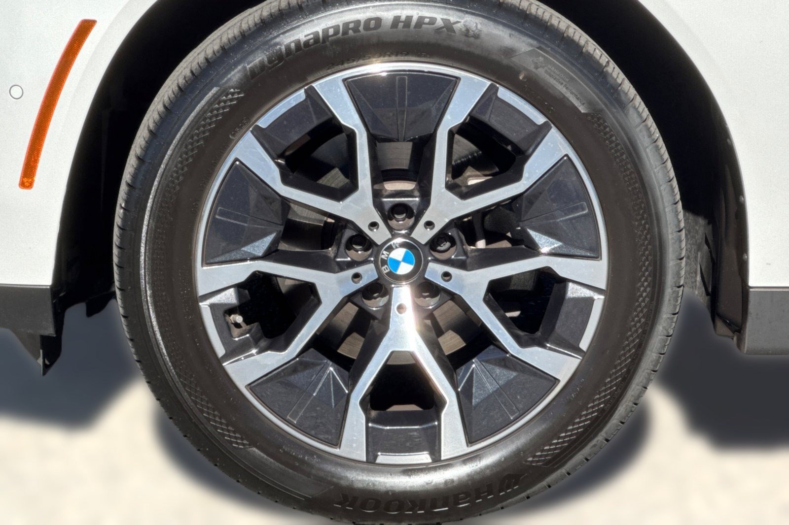 Used 2026 BMW X3 xDrive30i w/ Premium Package AWD/4WD image 13