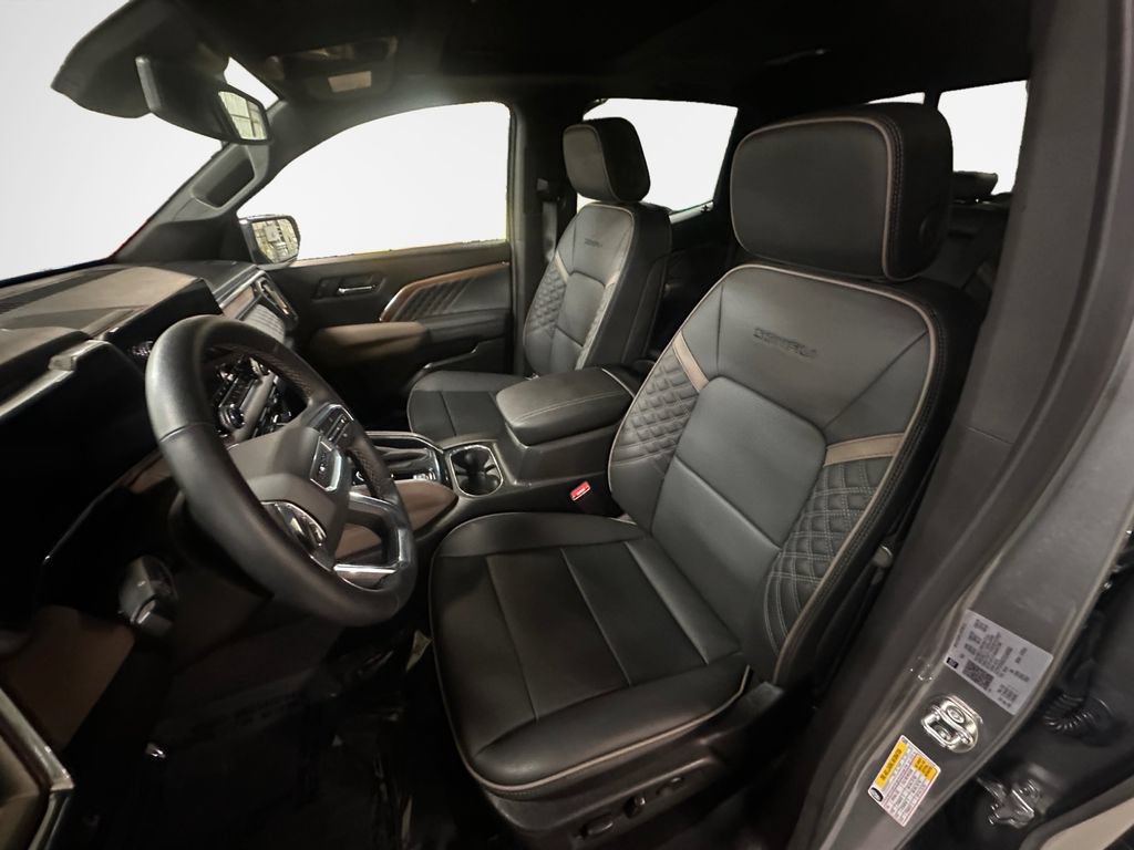 Certified 2026 GMC Canyon Denali AWD/4WD image 13