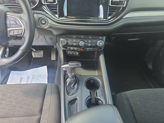 Used 2024 Dodge Durango SXT w/ 3rd Row Seating Group RWD image 11