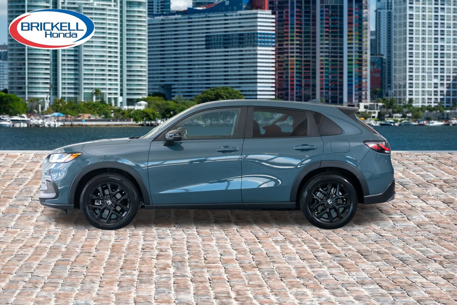 Certified 2025 Honda HR-V Sport image 4