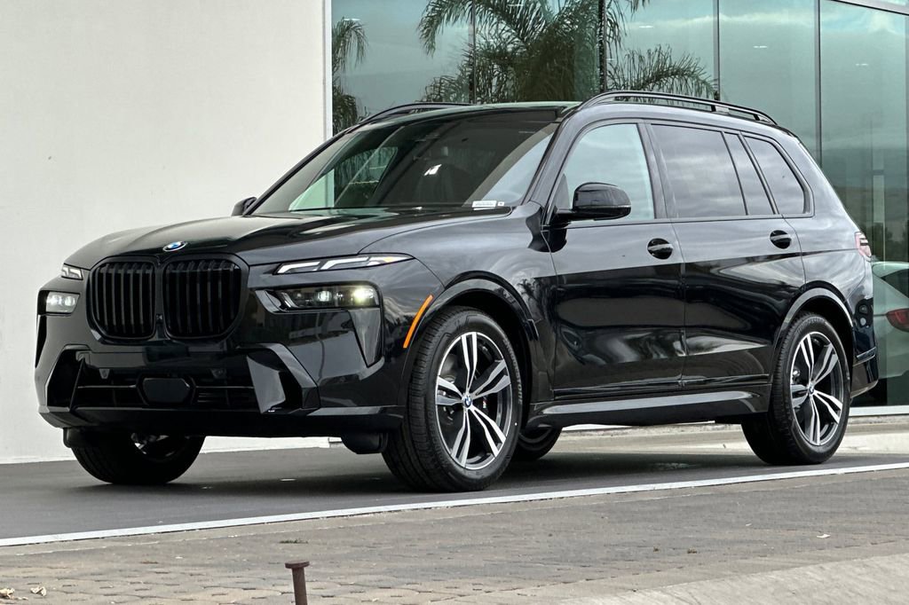 New 2026 BMW X7 xDrive40i w/ Executive Package image 7