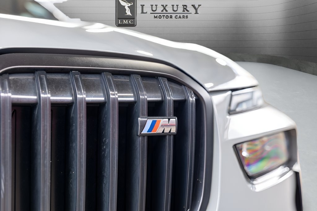 Used 2024 BMW X7 M60i w/ Executive Package AWD/4WD image 15