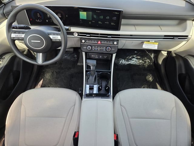 Used 2026 Hyundai Tucson SE FWD image 26