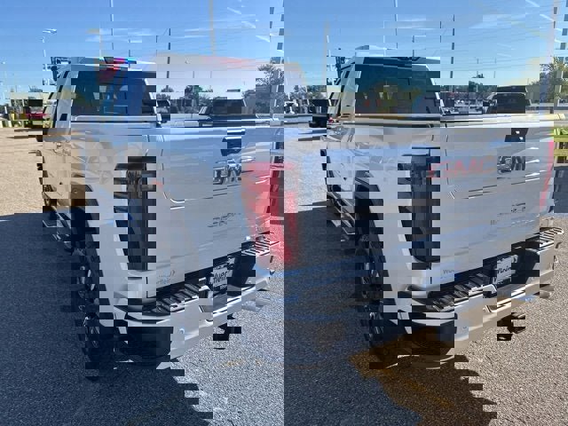 Certified 2025 GMC Sierra 3500 Denali w/ Denali Reserve Package image 5