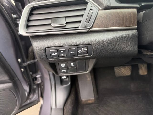 Used 2020 Honda Accord Touring image 16