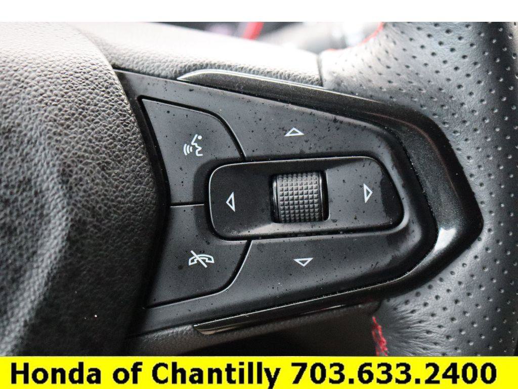 Used 2022 Chevrolet TrailBlazer RS w/ Technology Package image 12