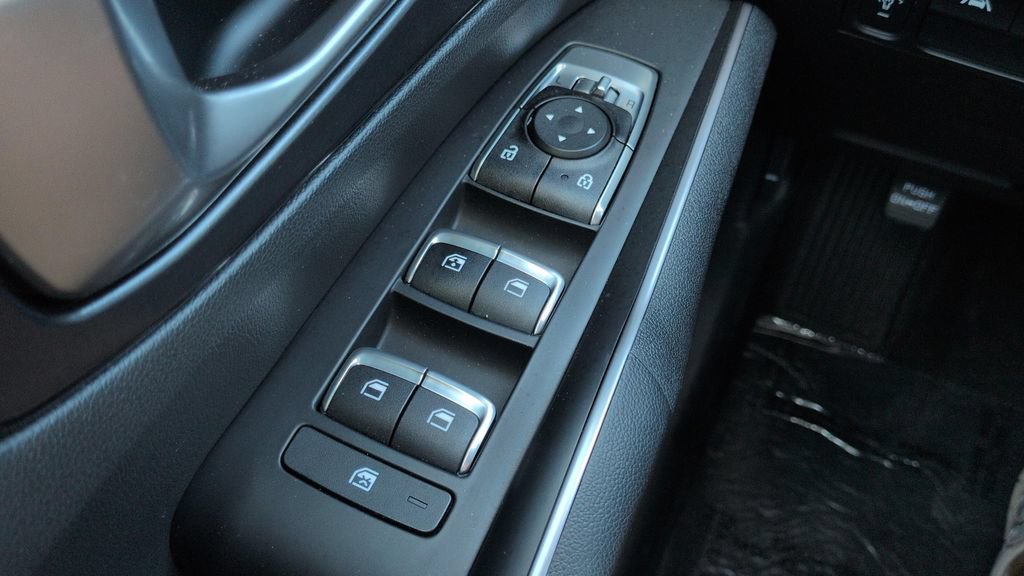 Used 2022 Kia Sorento LX FWD image 17