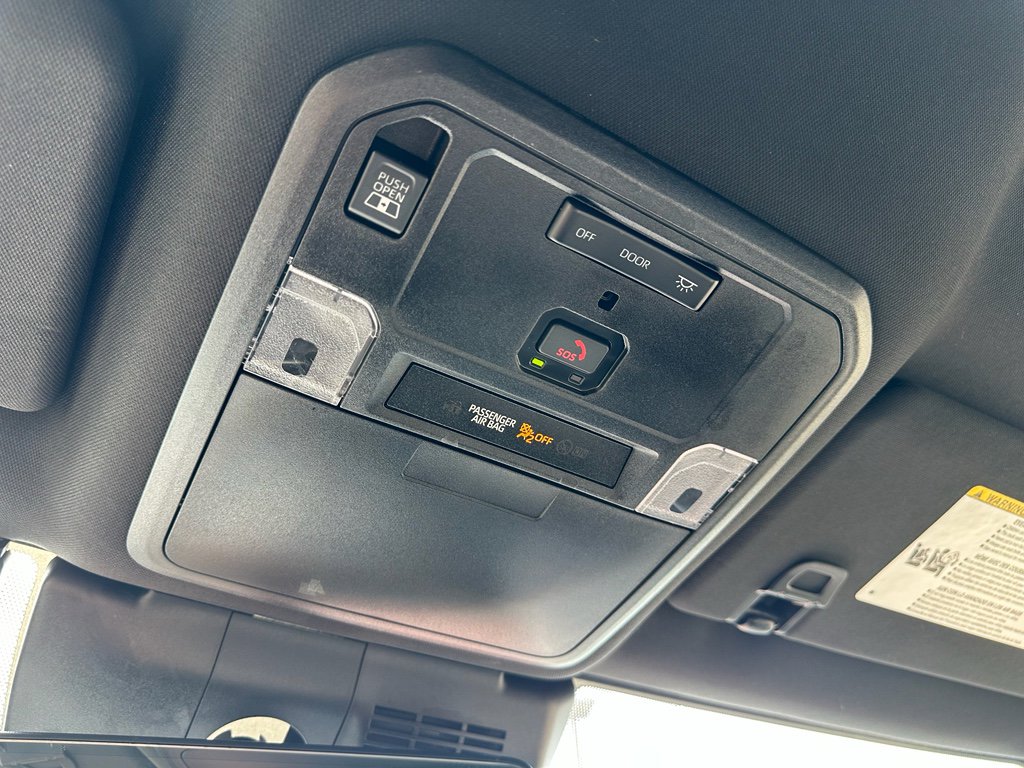 Used 2024 Toyota Tacoma TRD Sport w/ TRD Sport Upgrade Package image 25