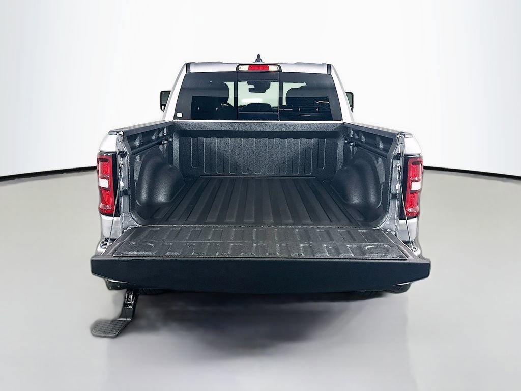 New 2025 RAM 1500 Tradesman w/ Trailer Tow Group image 16