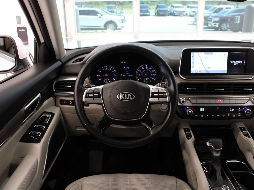 Used 2021 Kia Telluride EX w/ EX Premium Package FWD image 20