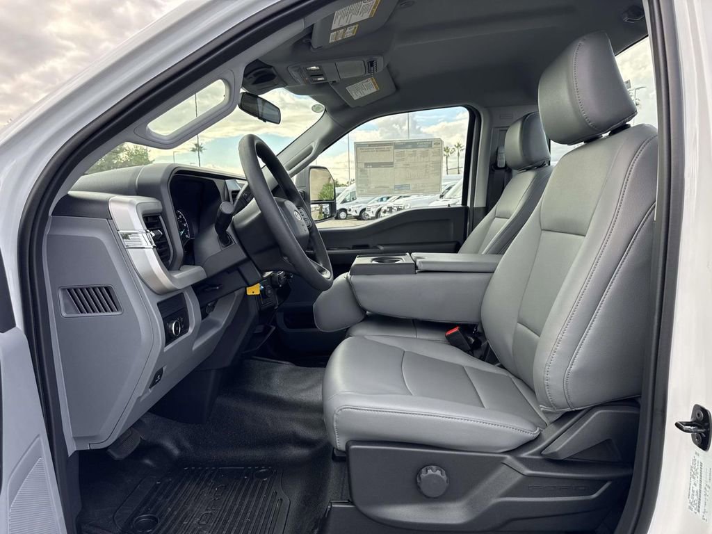 New 2026 Ford F550 2WD Regular Cab Super Duty image 13
