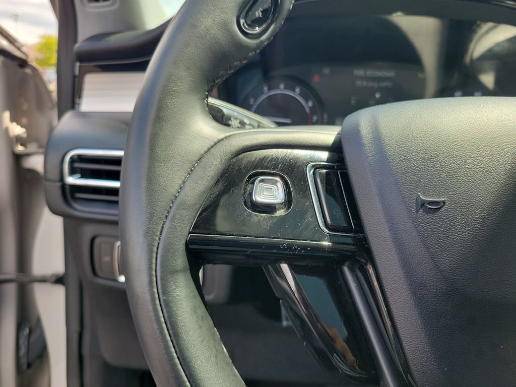 Certified 2022 Lincoln Corsair FWD w/ Premium Package image 24