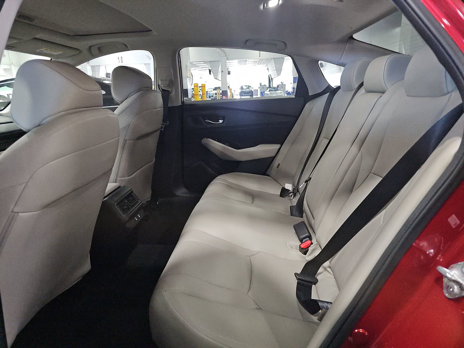 Used 2023 Honda Accord Touring image 12