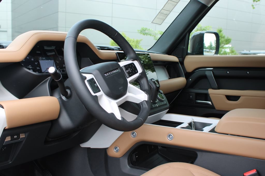 New 2026 Land Rover Defender 110 S AWD/4WD image 21