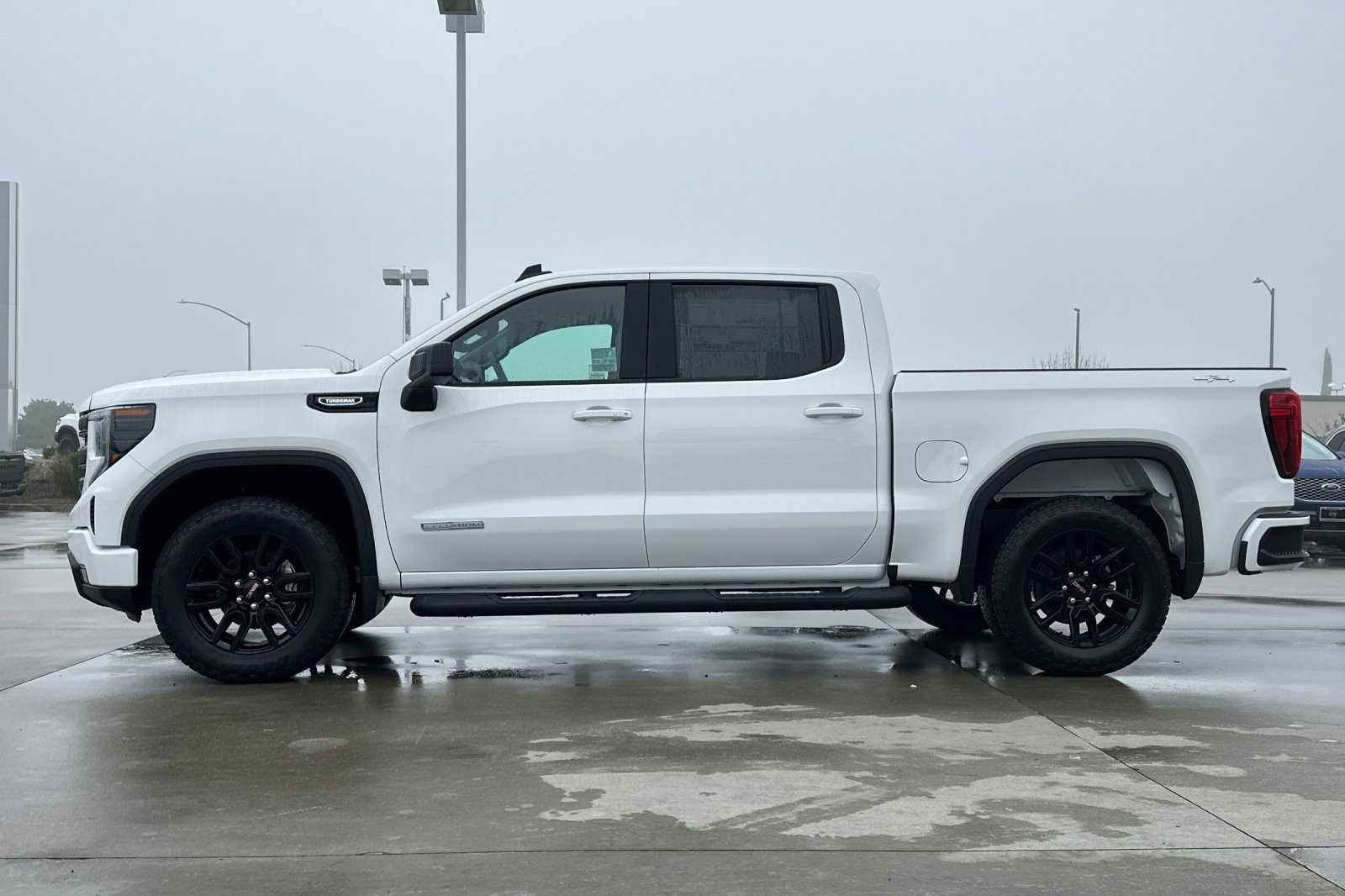 New 2026 GMC Sierra 1500 Elevation w/ Elevation Select Package image 3