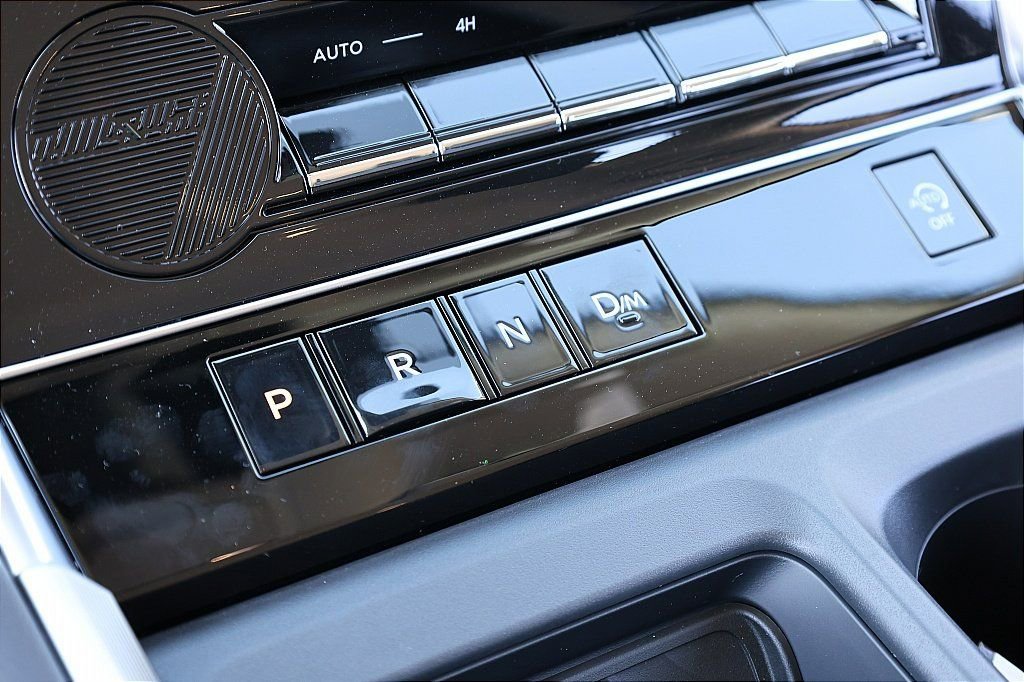 New 2026 Nissan Armada SV image 22